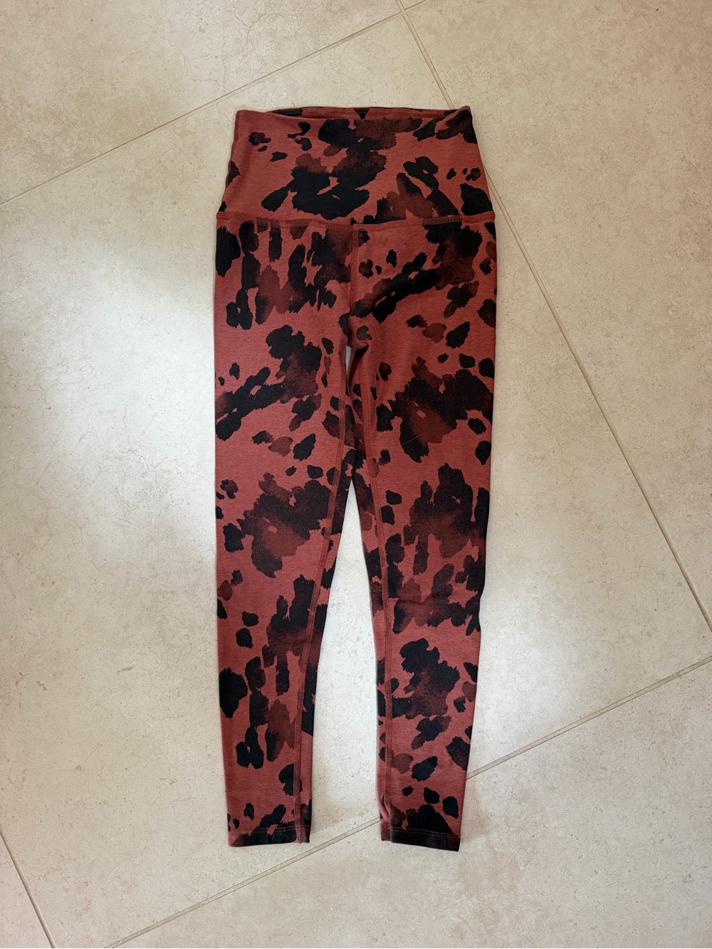 Beyond Yoga Cow Print Leggings